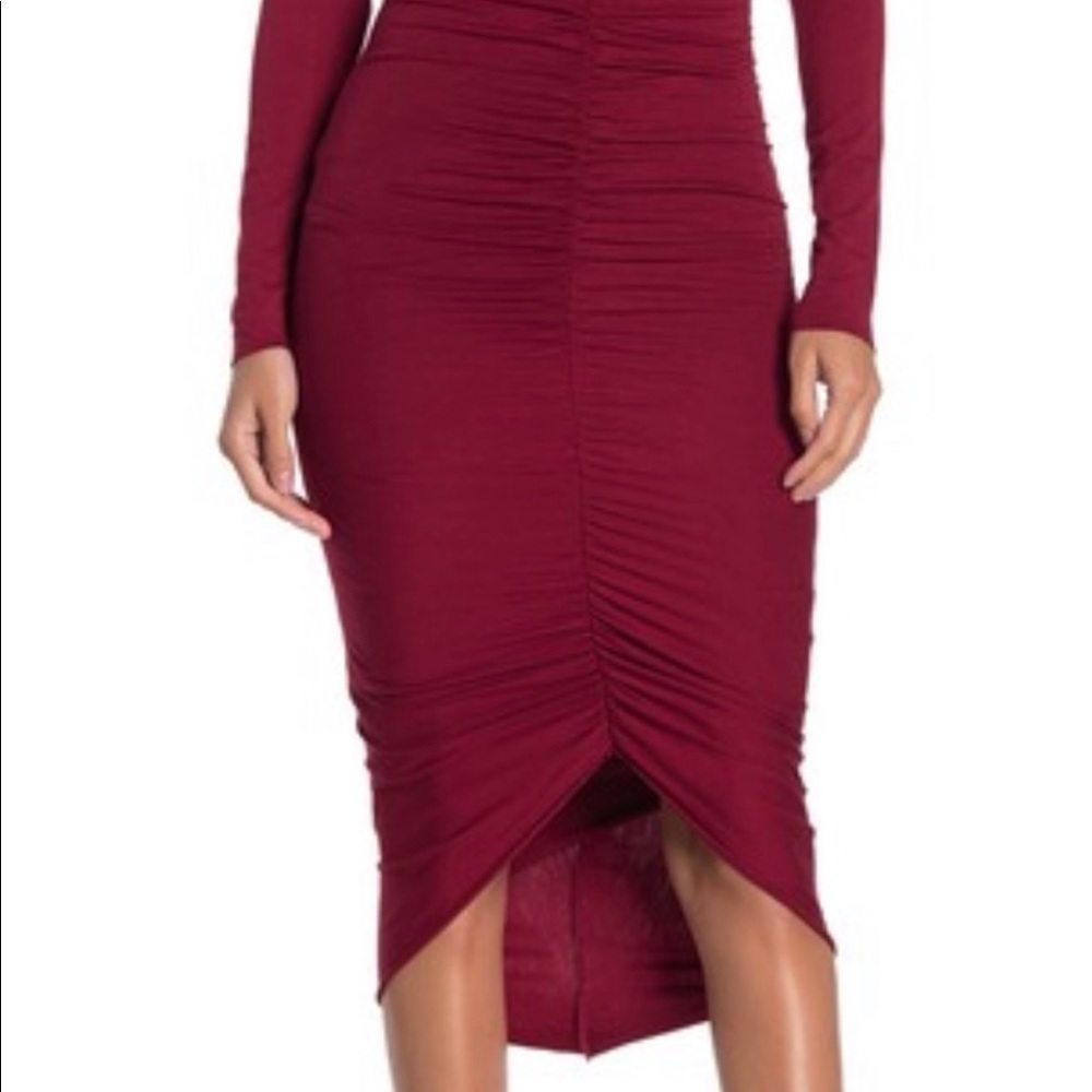 Bailey44
High Roller Ruched Front Dress RUBY - Picture 2 of 3